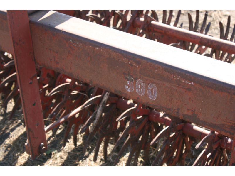 IH #300 Rotary Hoe - 12'