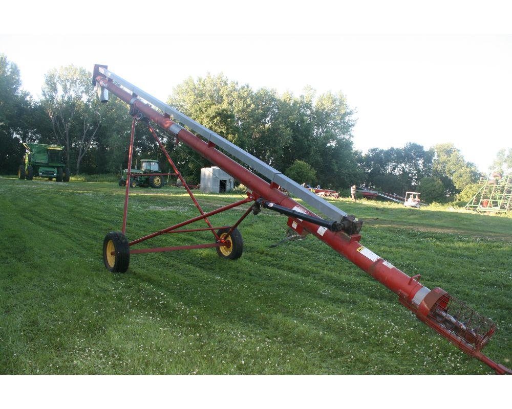 Sudenga 8”x31’ Truck Auger w/Good Flighting & Side PTO