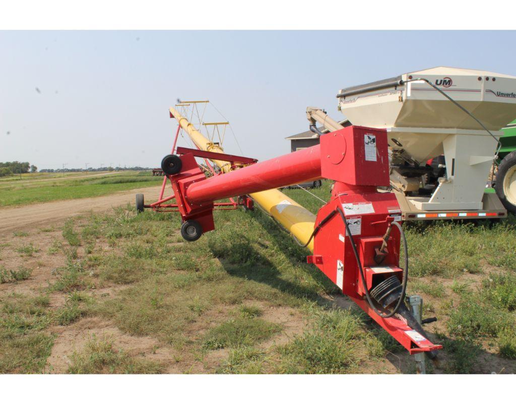 Westfield 10” x 71’ grain auger with manual swing hopper & PTO