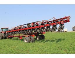 Case-IHC 1200 16 RN 30” planter