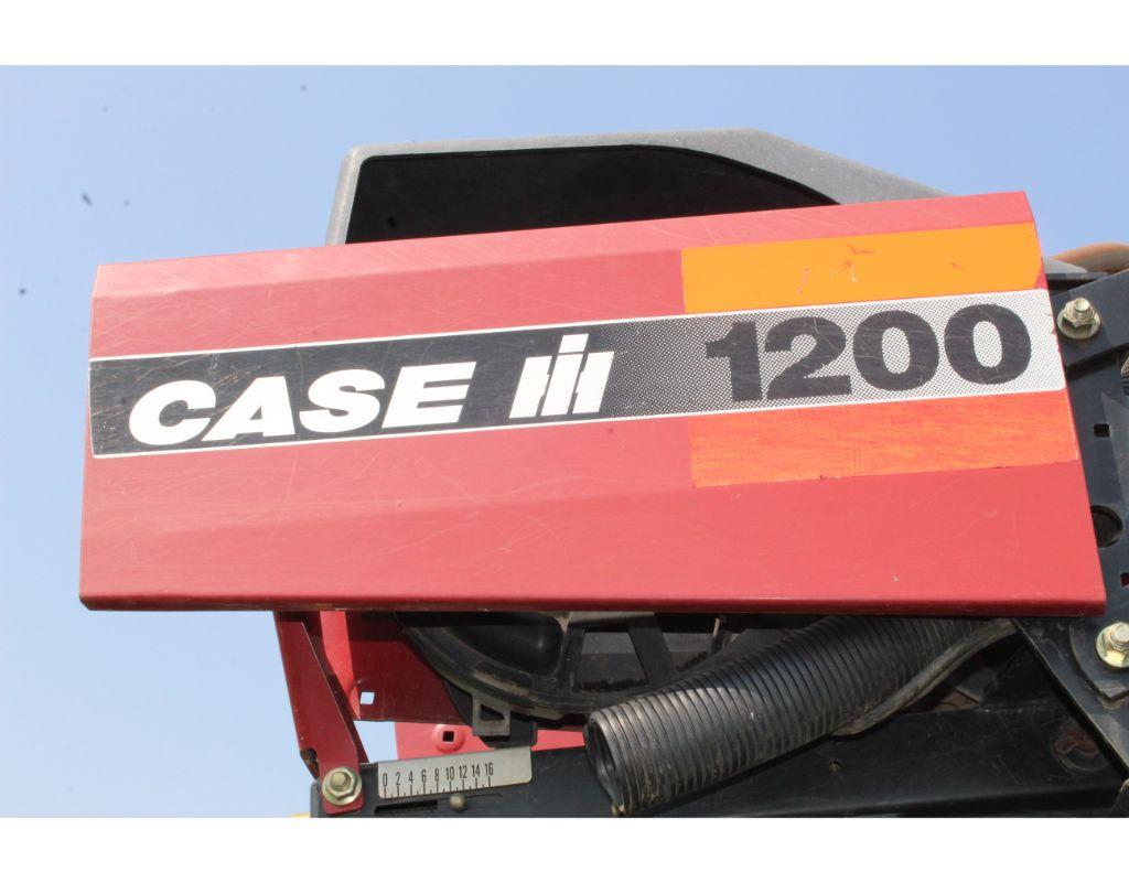 Case-IHC 1200 16 RN 30” planter