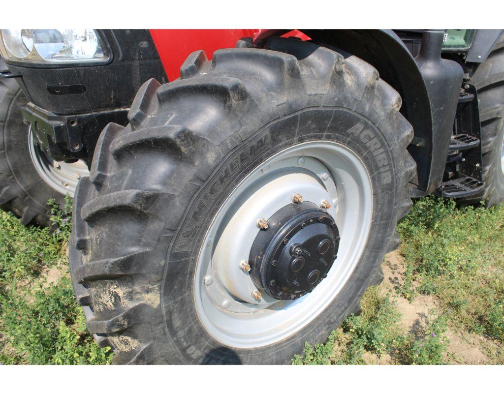 2011 Case-IHC 140 Maxxum MFD diesel tractor - 1,105 Hours