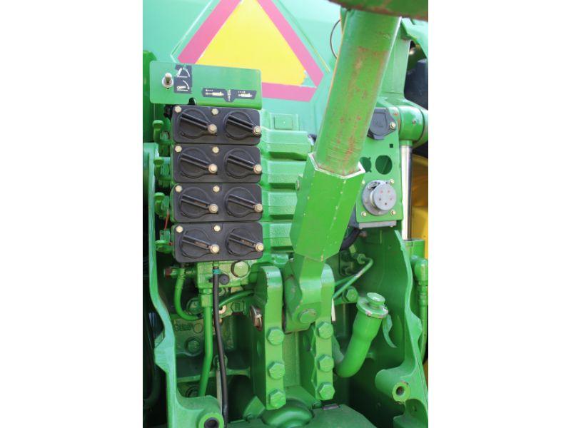 2001 JD 8410 MFD diesel tractor