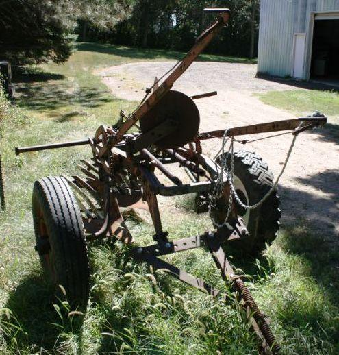 IH Slat Bottom 2-16’s PT Plow