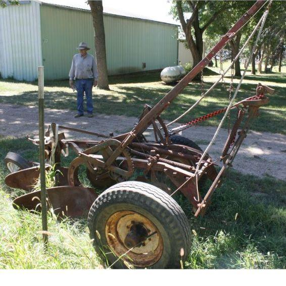 IH 2-16’s 2 Bottom PT Plow