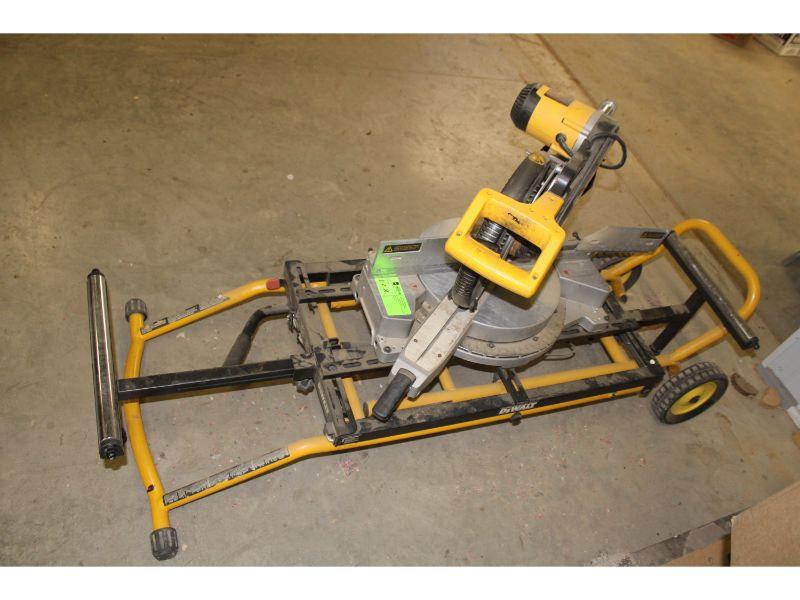 DeWalt DW708 12 In. Compound Mitre Saw on DeWalt Folding Std