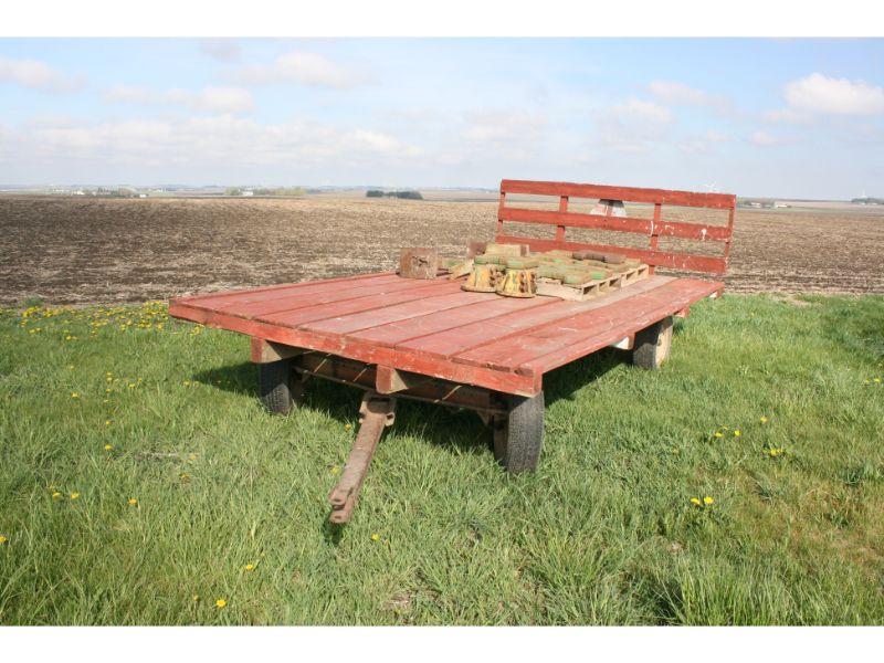 7’x16’ Hay Rack w/ Gear;