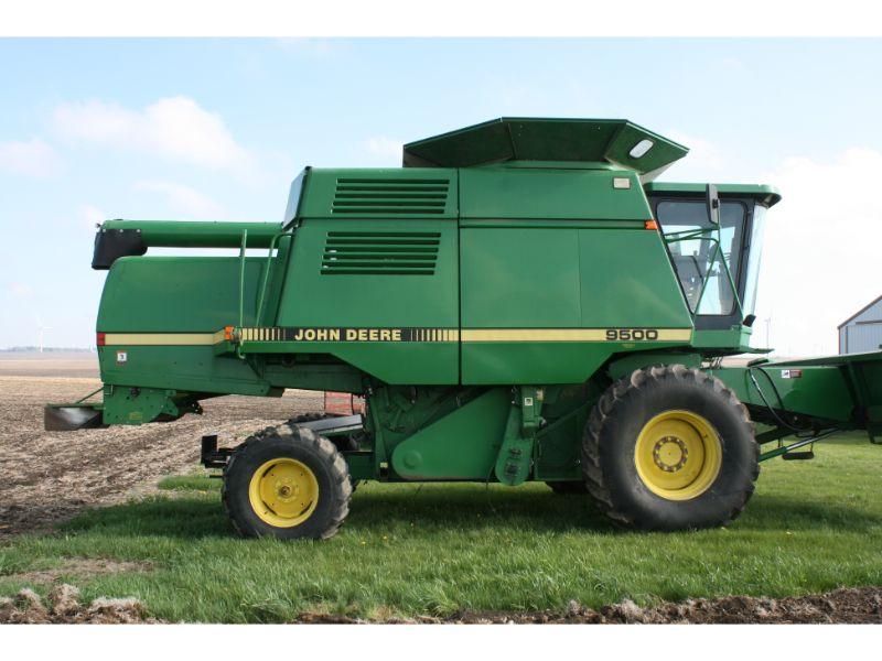 1995 JD 9500 Combine