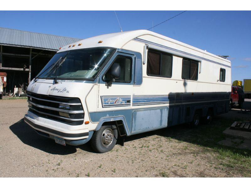 1991 FORD ALUMA LITE-XL Mobile Home 30 ft.