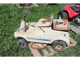 IH Cadet 75 Lawn Mower