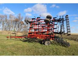 Case IH Tiger Mate 200 Field Cultivator