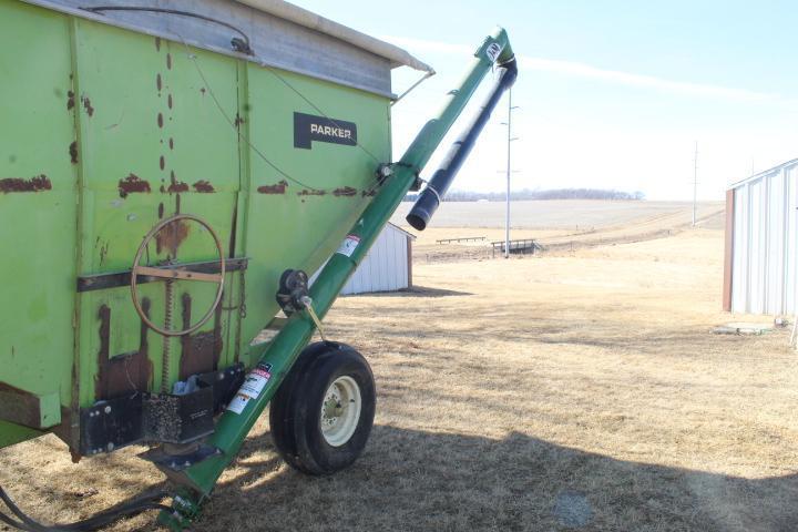 Parker 300 Bu. Gravity Wagon, Split Box, w/ J&M Brush Auger for Seed