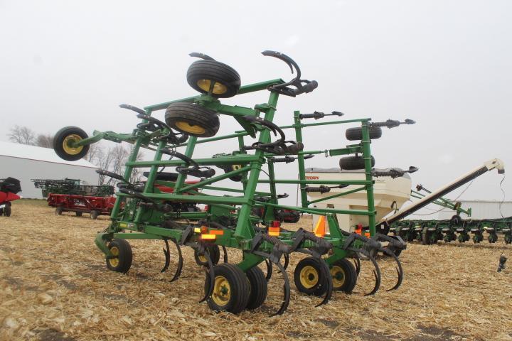 JD #2410 30 Ft. Chisel Plow