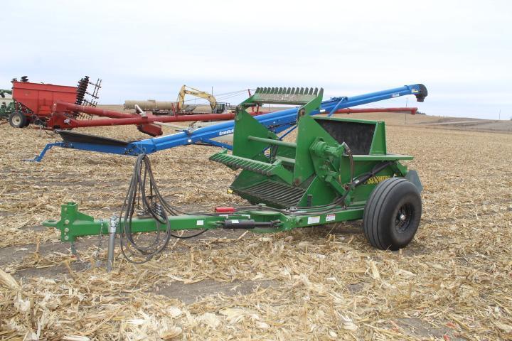 Summers Mdl. 700 Rock Picker