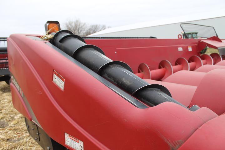 CIH 2612 12R30 Chopping Corn Head, One Owner, SN: 686620017, (2012)