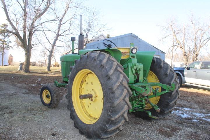 JD 3020 Dsl. Tractor, 3 Pt. w/Quick-tach Hitch, VG 16.9-38 In. Tires, New Seat, (1965)