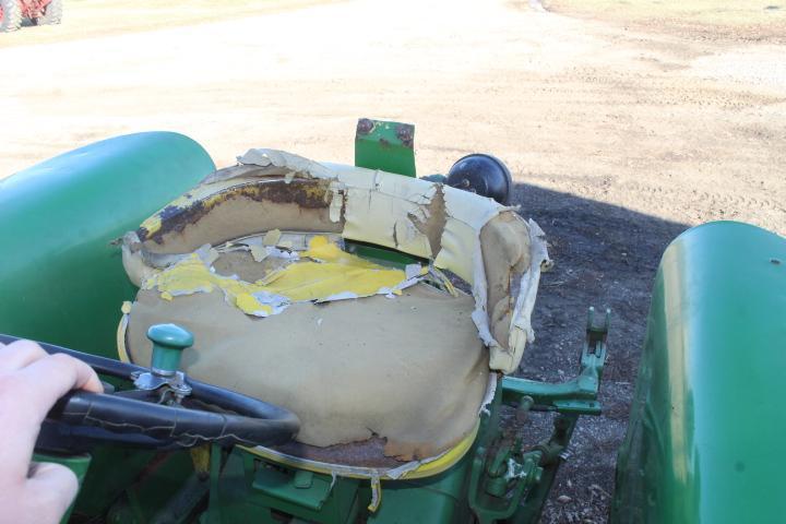 JD 3020 Dsl. Tractor, 3 Pt. w/Quick-tach Hitch, VG 16.9-38 In. Tires, New Seat, (1965)