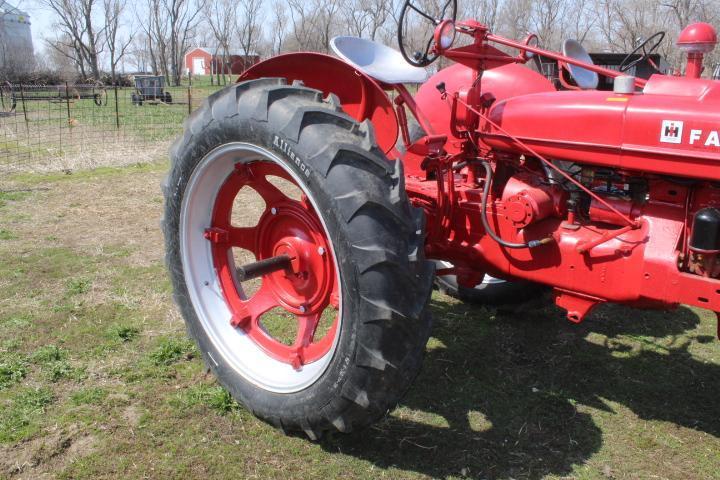 1953 Farmall Super H Tractor