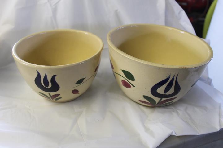 Watt 7 In. w/ Lid, Watt 6 1/2 In., 7 In., & 8 In. Bowls (Same Pattern)