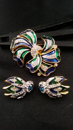 Vintage enamel and Rhinestone Brooch and Earrings set