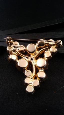 Vintage Rhinestone Brooch