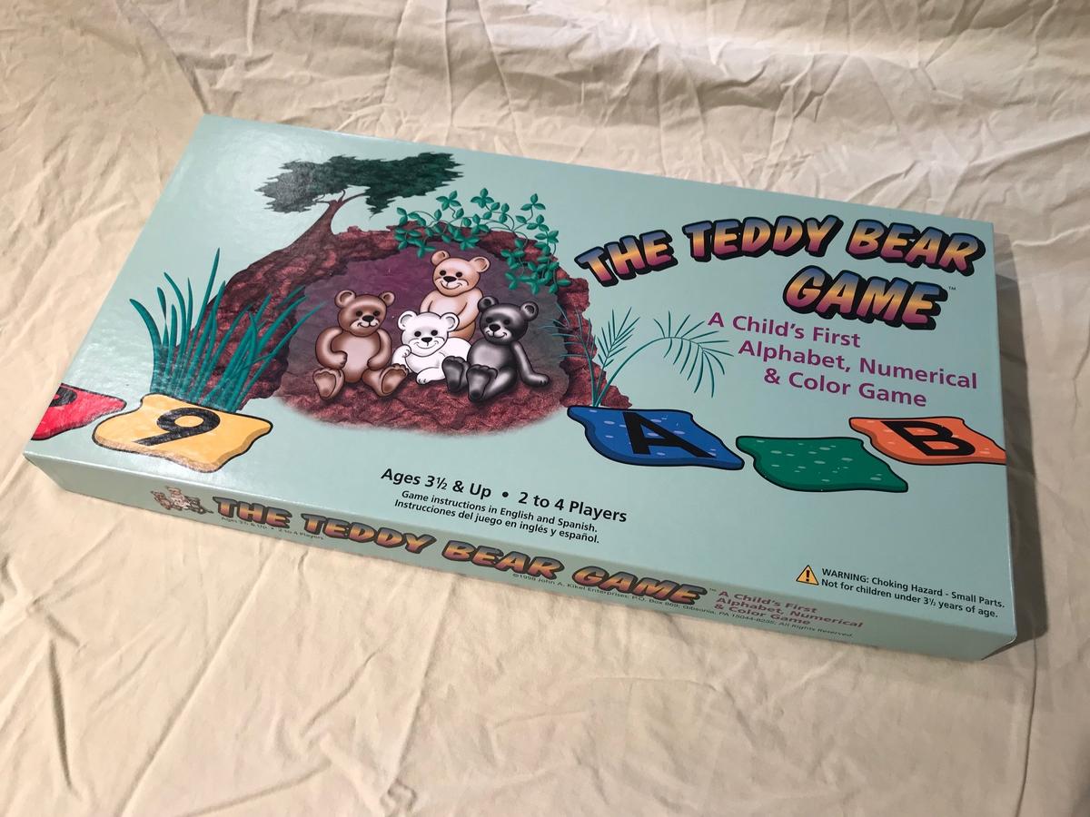 Lot of 100 The Teddy Bear Board Game, New