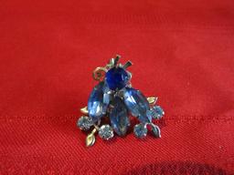 Vintage Rhinestone Brooch