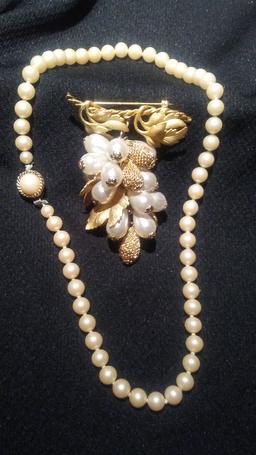 2 pc. Art Deco Faux Pearl Necklace and Brooch