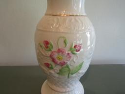 Beelek Vase