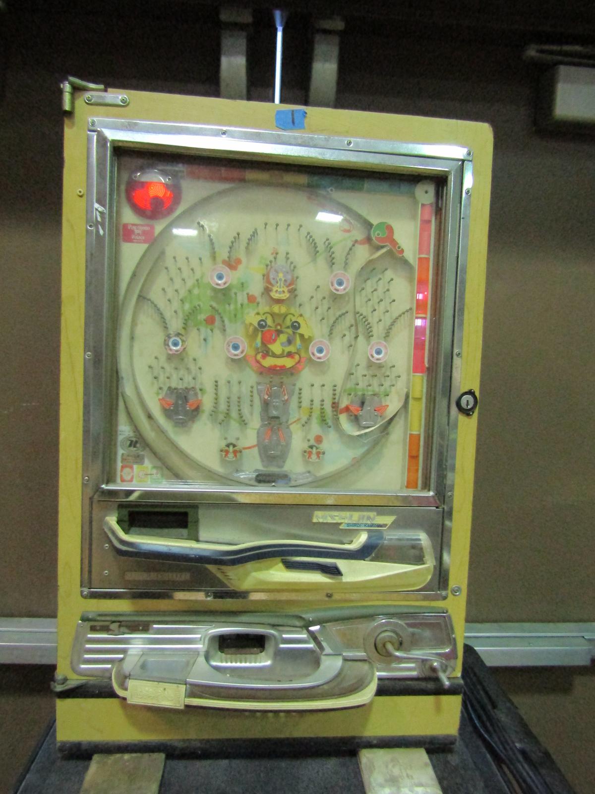 Pachinko, Nishijin Shiroi Kamone, complete but not working