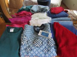 Vintage Clothes, Sweat Shirts, Pants, Sweaters, T-Shirts