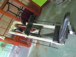 Seated Plate Loaded Leg Press Exercise Machine