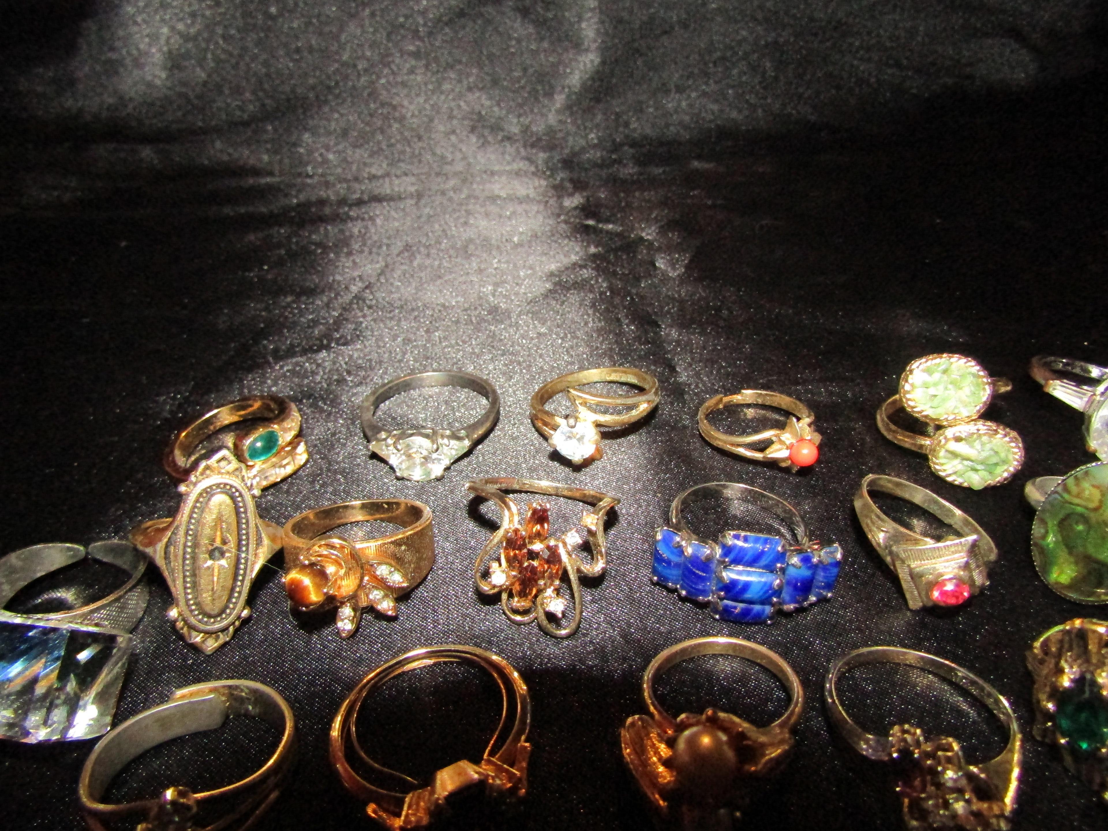 Vintage Lot of Costume Rings