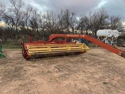 New Holland 116 Swather