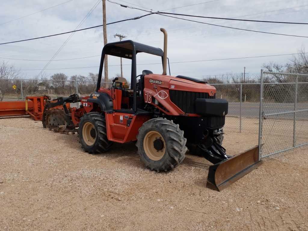 2014 Ditch Witch RT100 Trenching Machine