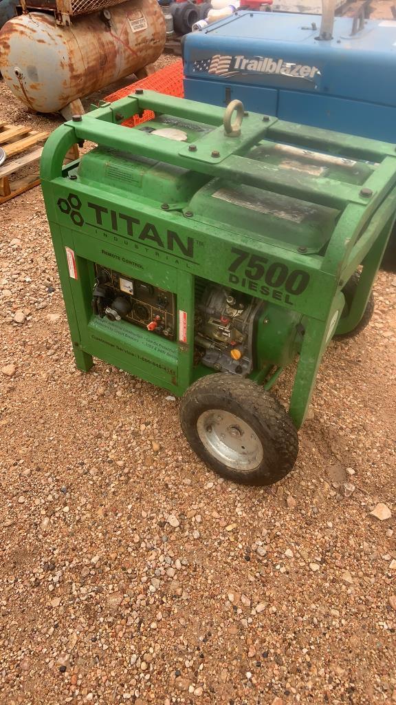 TITAN 7500 diesel Generator