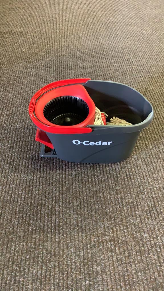 O-Cedar EasyWring bucket & mop heads
