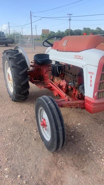 1958 Ford 800 Series Tractor