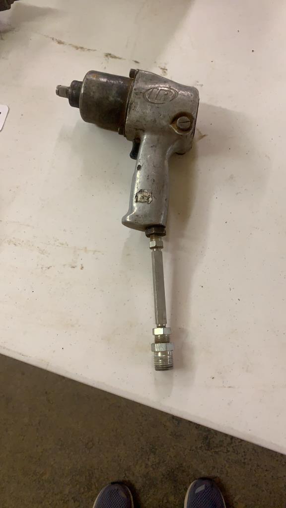 IR 1/2” impact wrench