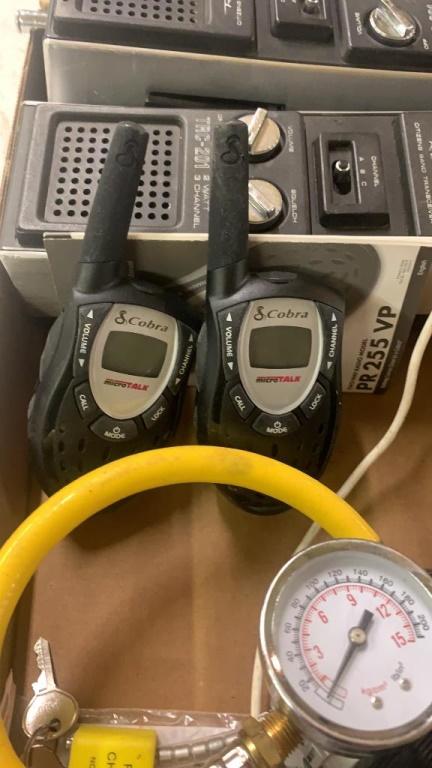 Lot of walkie talkies,regulator,trailer wire