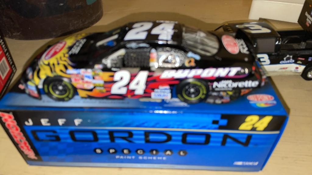 Jeff Gordon 2005 Monte Carlo. 1 of 20,328