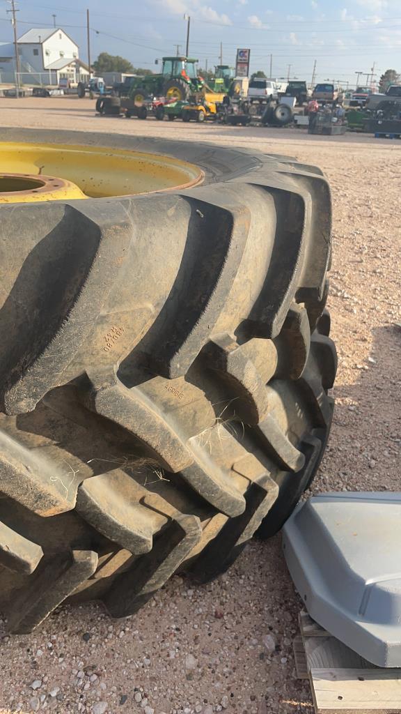 Pair JD duals. 480/80 R42 Michelin tires