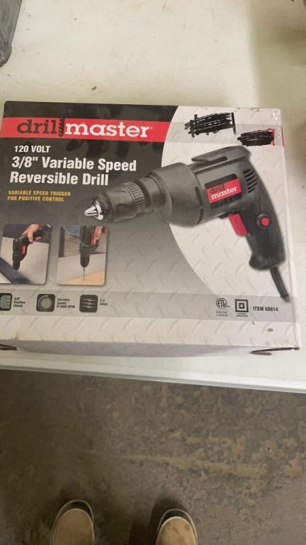 New 3/8” variable speed reversible drill