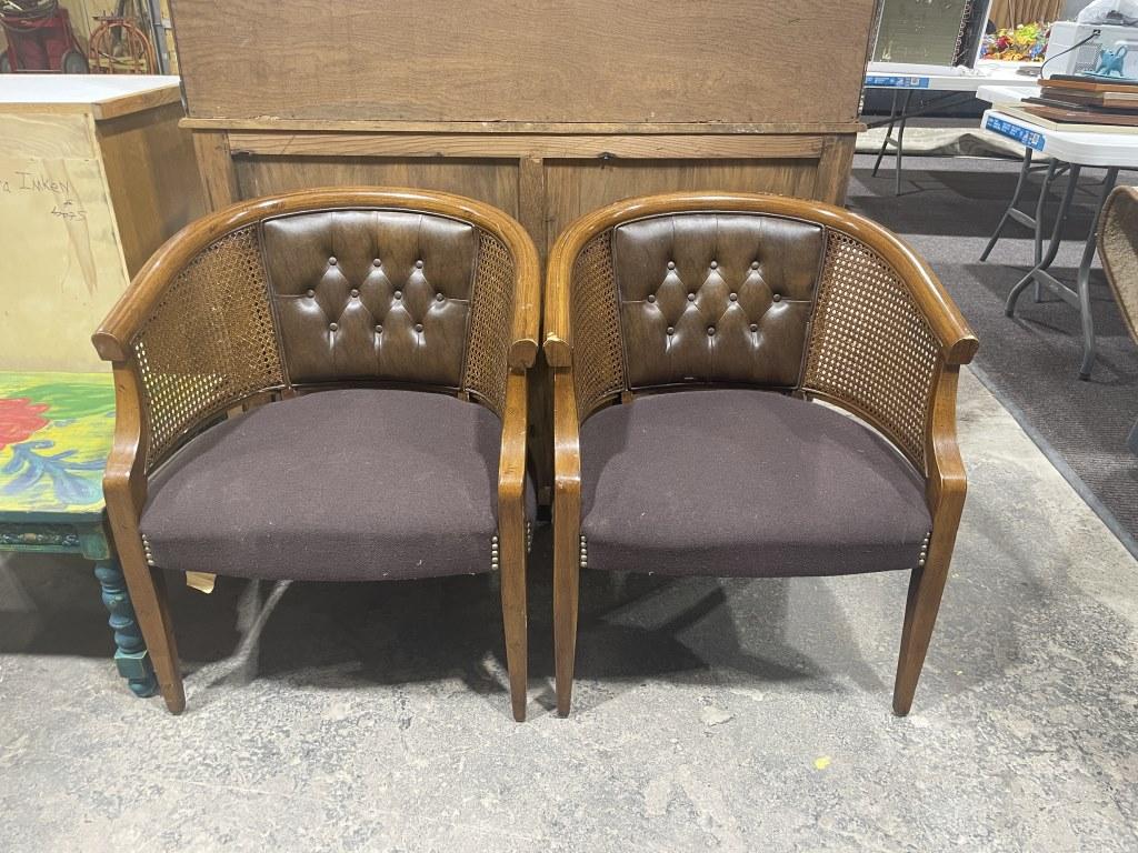 2 Chairs