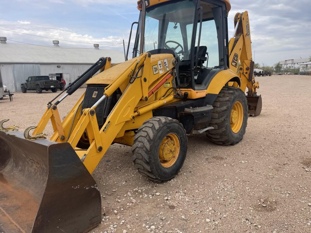 JCB 3CX 14' Extendahoe backhoe