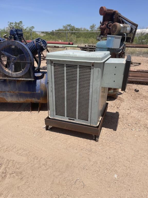 Evaporative cooler