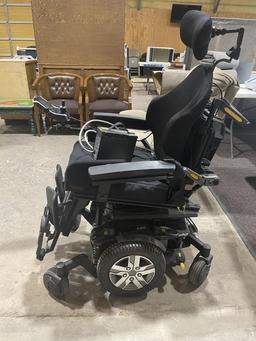 Motorized wheelchair