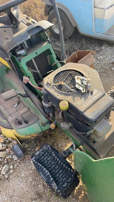 JD LT155 mower. Does not run