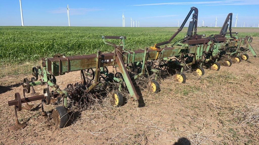 30’ Cultivator