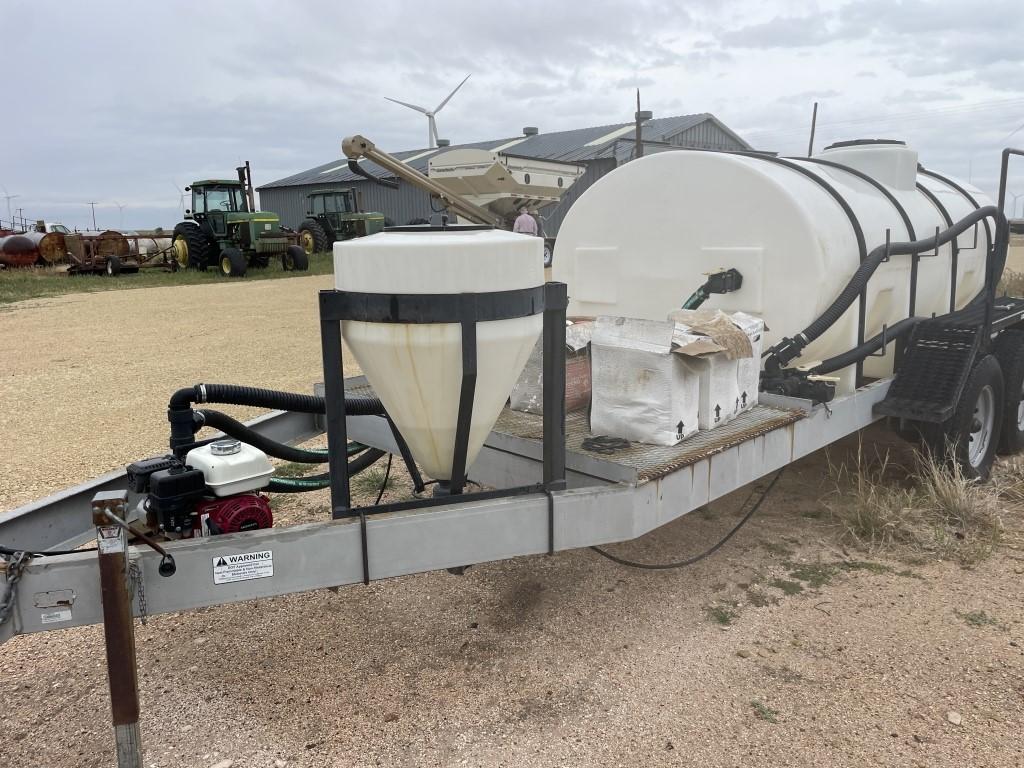 Chemical Nurse tank on trailer